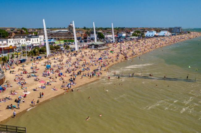 Seafront Suites - Close To Beach, Train Station & Southend Airport Southend-on-Sea Ngoại thất bức ảnh